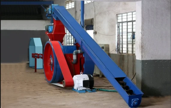 Piston Briquetting Machine