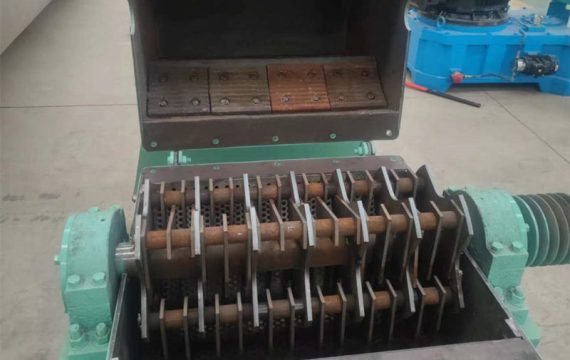 Working Principle of Wood Crusher